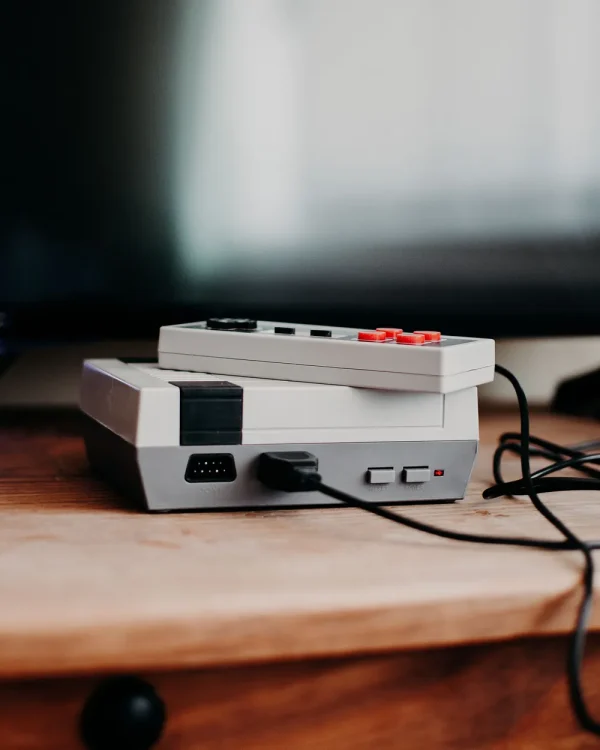Console Retrô 8-bit — Edição Clássica